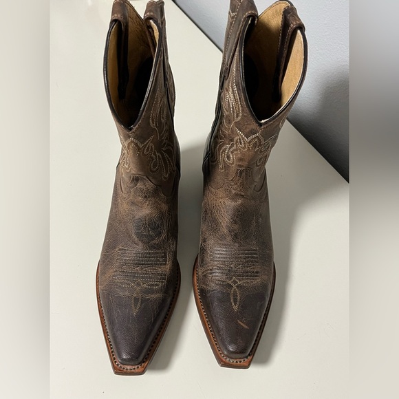 Shyanne Womens Sz 8.5M Western Cowgirl Cowboy Boots Snip Toe Brown Leather - Picture 8 of 16